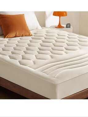 Bedsure Beige King Mattress Pad - Quilted Fitted Mattress Topper Protector